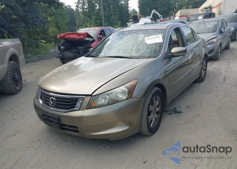2008 Honda Accord 2.4 Ex z USA, uszkodzony, nr VIN JHMCP26788C038691